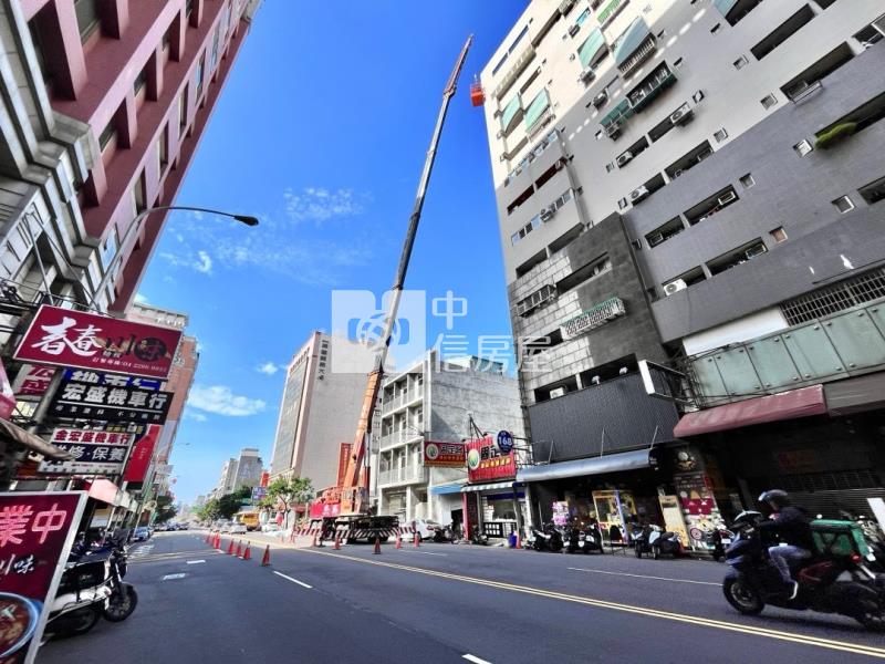 漢口商圈精美店面房屋室內格局與周邊環境