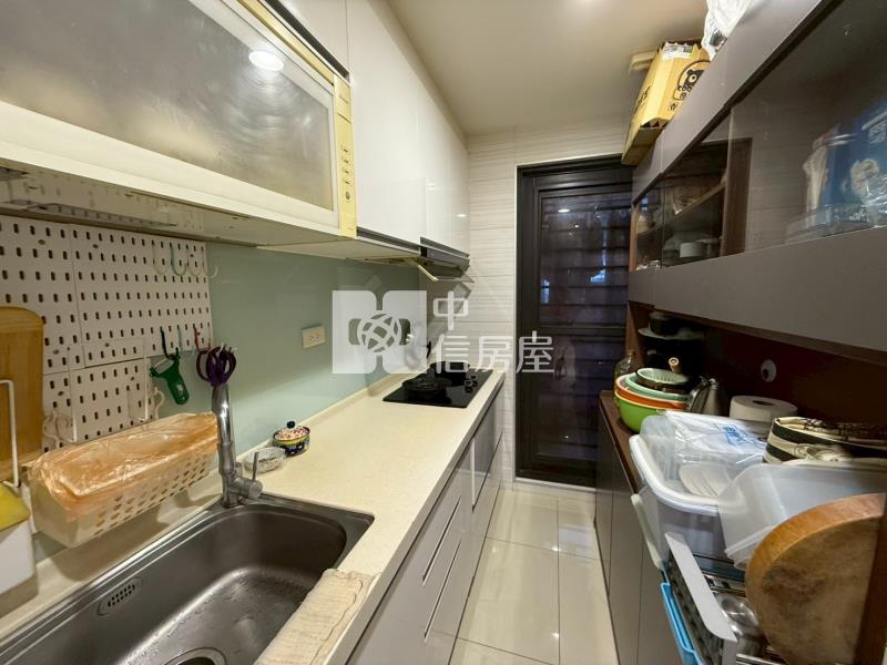 【安家】專任-易家寬禾優質二房車位房屋室內格局與周邊環境