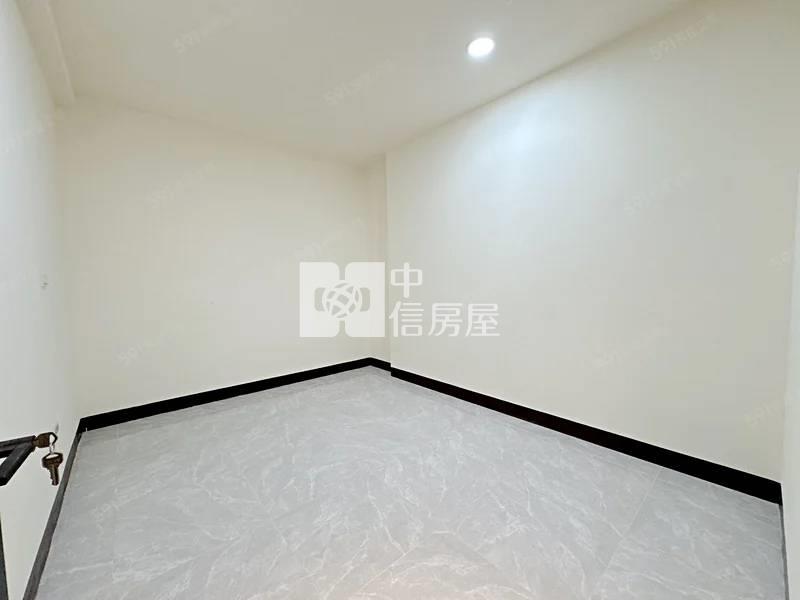 星友街漂亮透天房屋室內格局與周邊環境