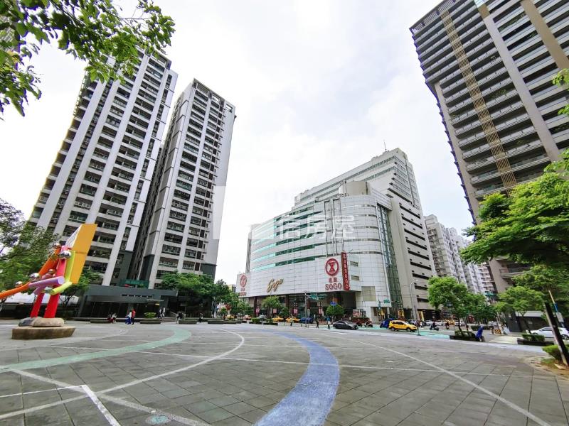 SOGO景觀大套房房屋室內格局與周邊環境