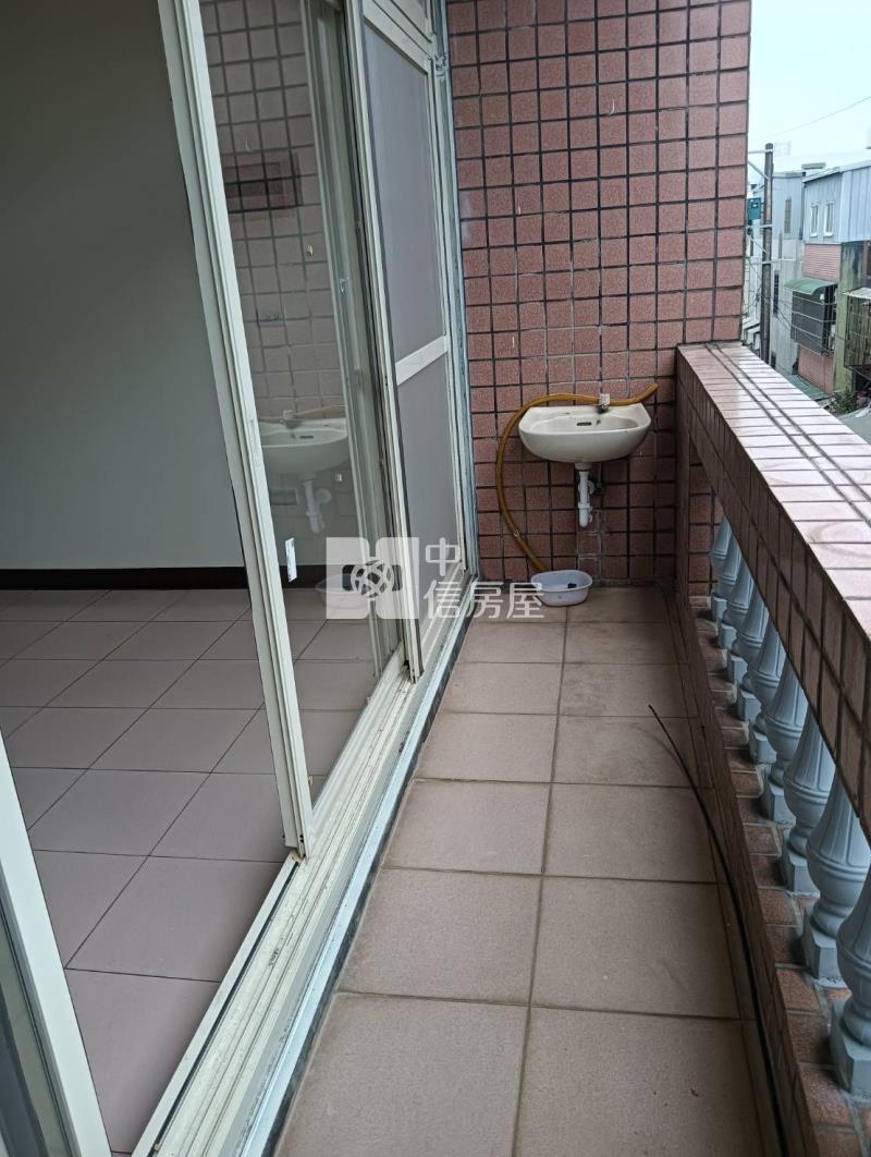 南勢重劃區旁美透天房屋室內格局與周邊環境