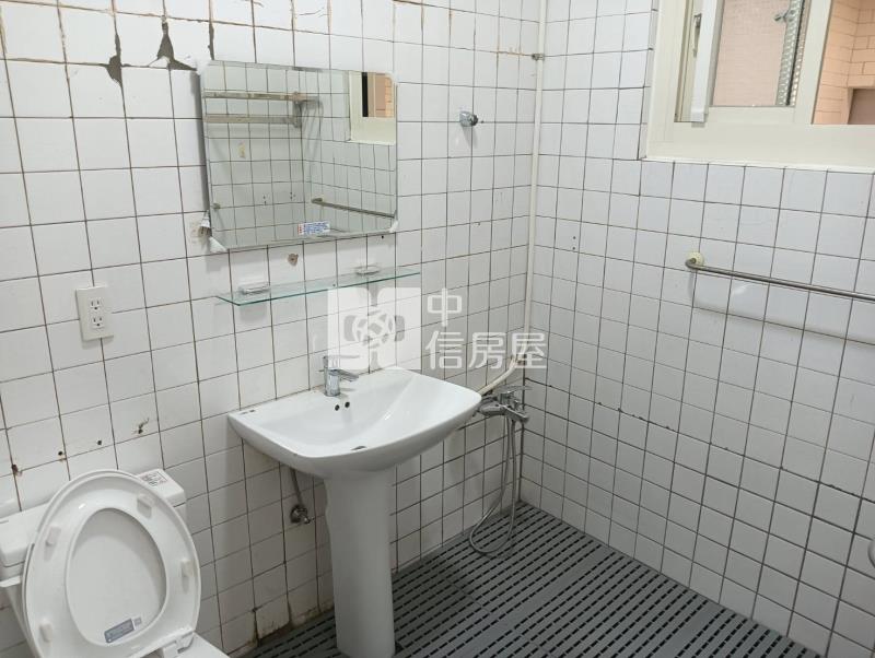 南勢重劃區旁美透天房屋室內格局與周邊環境