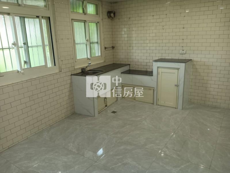 南勢重劃區旁美透天房屋室內格局與周邊環境