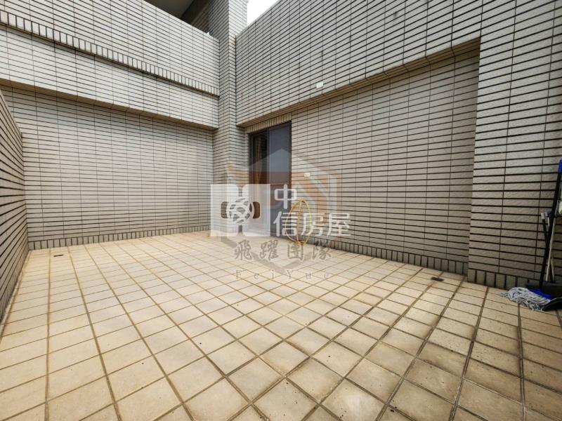 超大露臺戶/兩房車/元智大學/興仁千坪公園房屋室內格局與周邊環境