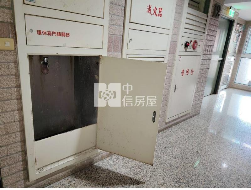 大世紀邊間三房平車寓房屋室內格局與周邊環境