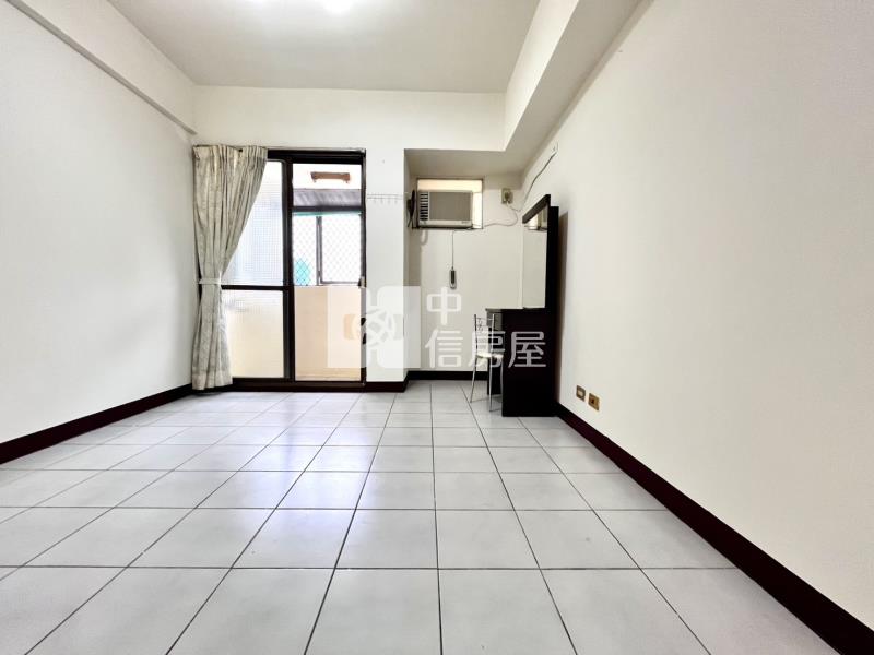 西區金閣廈採光套房房屋室內格局與周邊環境