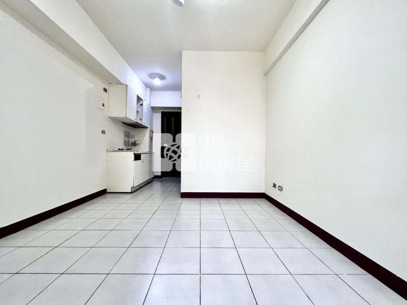 西區金閣廈採光套房房屋室內格局與周邊環境