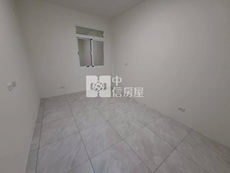 正忠市場全新整修一樓車庫公寓房屋室內格局與周邊環境