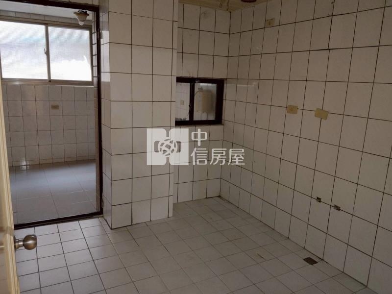 ◆龍邸中國1樓房屋室內格局與周邊環境