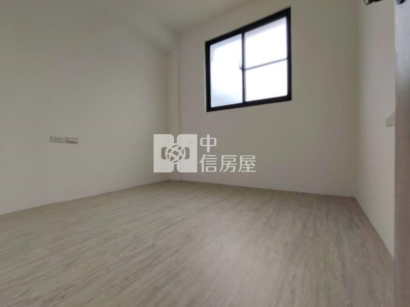 長榮中學的鄰居整新三房二樓寓房屋室內格局與周邊環境