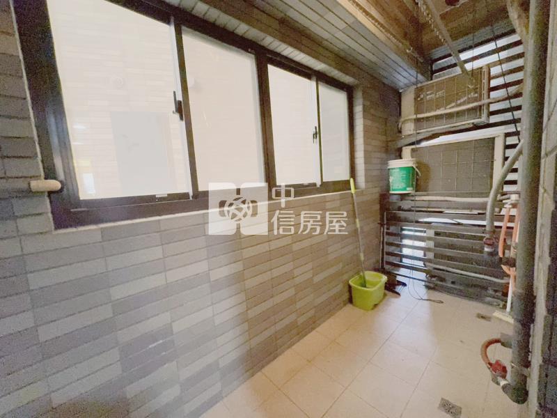 過嶺重劃區喜瑞邊間超美三房車房屋室內格局與周邊環境