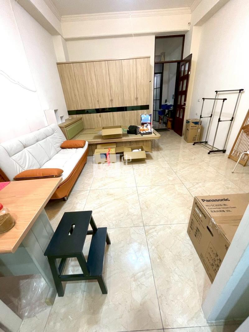 斗六近社口賺錢金店面房屋室內格局與周邊環境