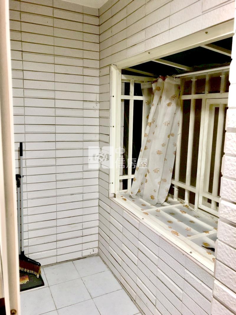 崇德捷運站收租金雞母房屋室內格局與周邊環境