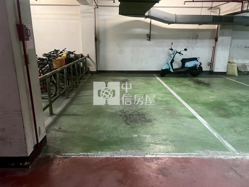 明星學區旁店面房屋室內格局與周邊環境