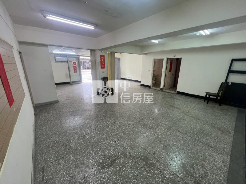 明星學區旁店面房屋室內格局與周邊環境