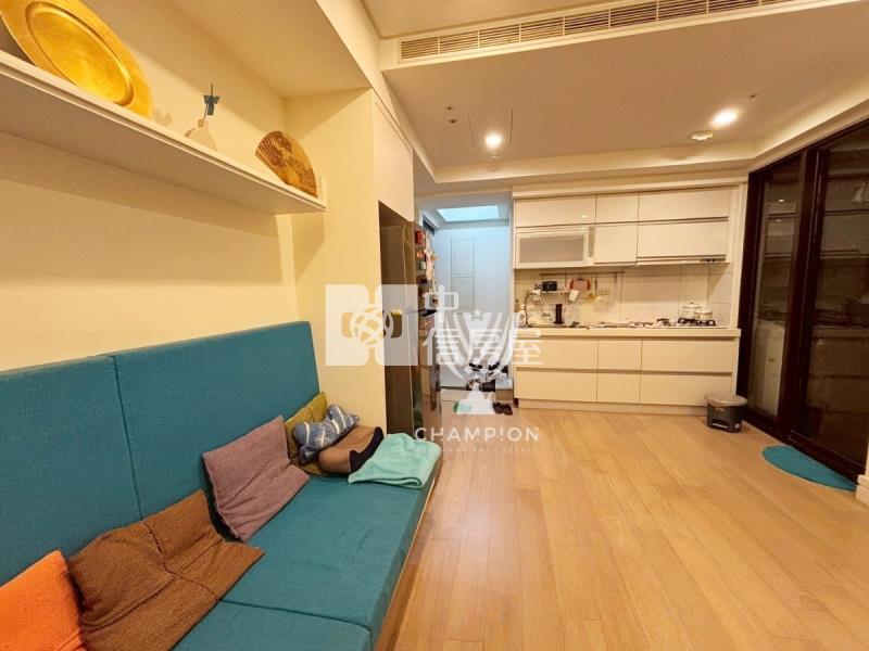 城上城雅緻玄關二房房屋室內格局與周邊環境