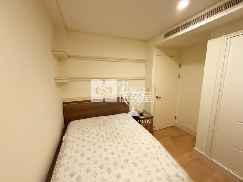 城上城雅緻玄關二房房屋室內格局與周邊環境