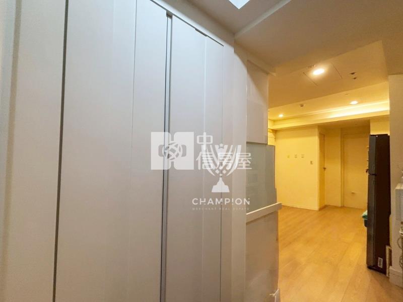 城上城雅緻玄關二房房屋室內格局與周邊環境