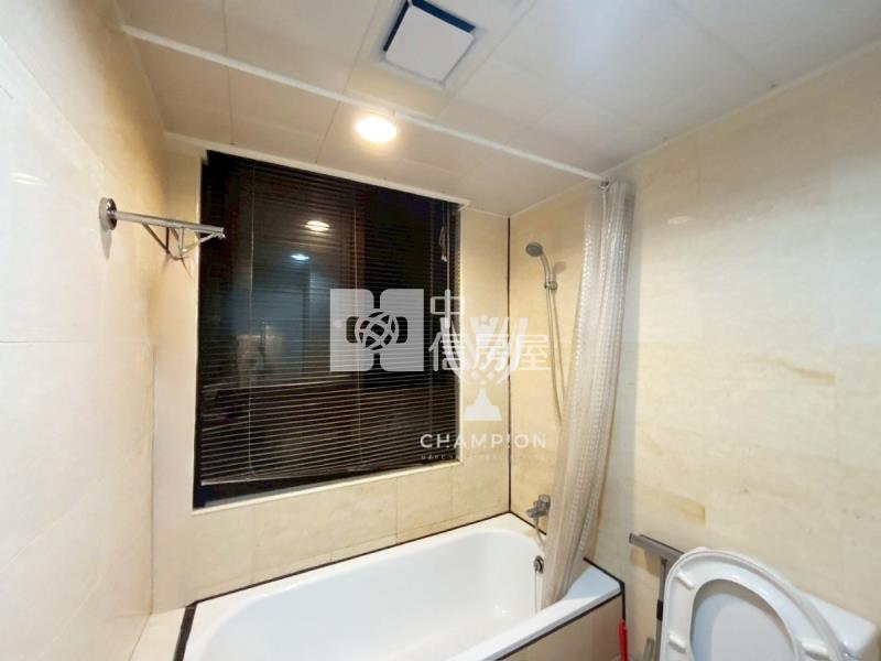城上城雅緻玄關二房房屋室內格局與周邊環境