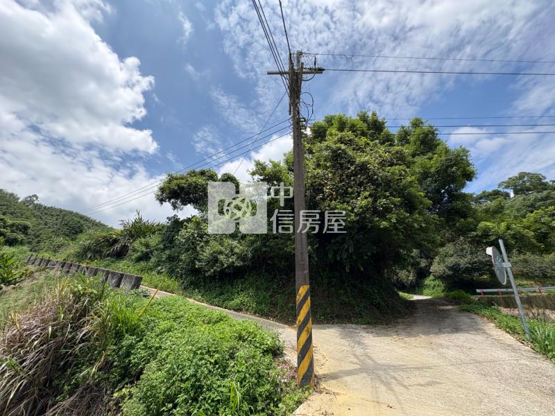 專任 苗栗大湖鄉美農地房屋室內格局與周邊環境