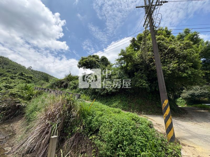專任 苗栗大湖鄉美農地房屋室內格局與周邊環境