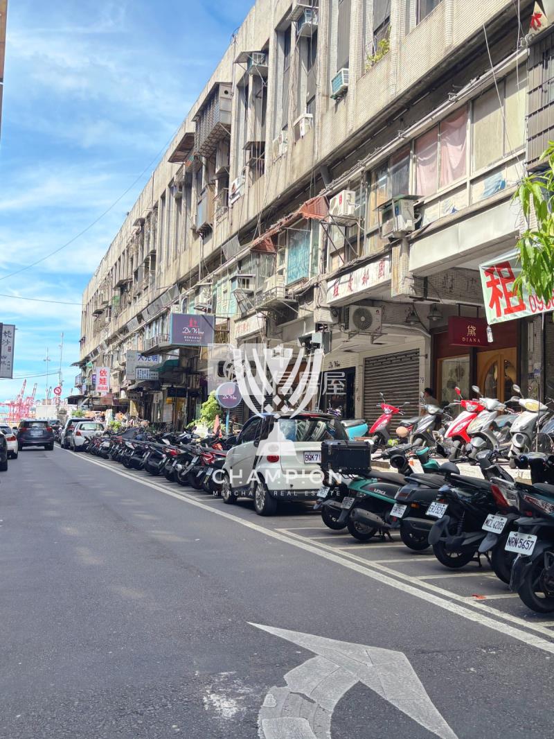 【冠軍】基隆黃金海洋廣場旁店面房屋室內格局與周邊環境