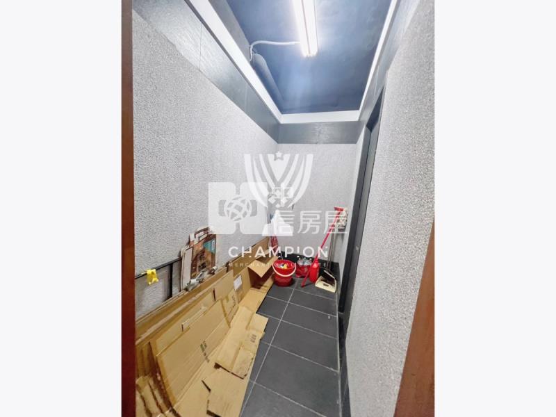 【冠軍】延平街一樓+自設車庫房屋室內格局與周邊環境