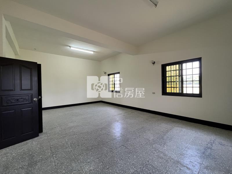 新屋千坪地坪美農舍房屋室內格局與周邊環境