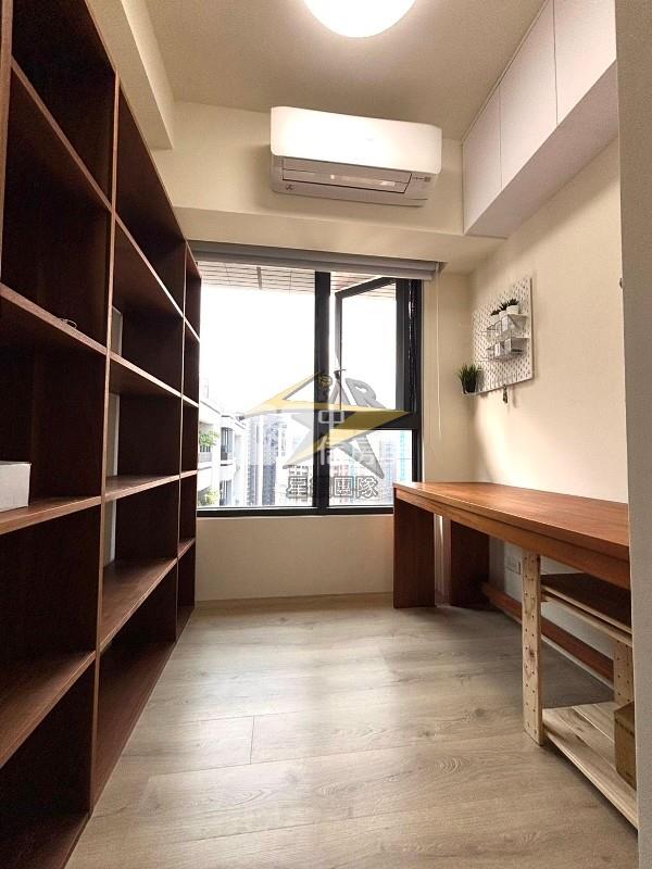 【星鑽】(專委)朗朗無限景觀2房車房屋室內格局與周邊環境