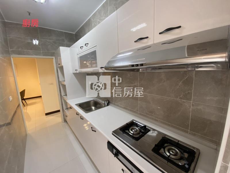 鳳山國中翻新3房房屋室內格局與周邊環境