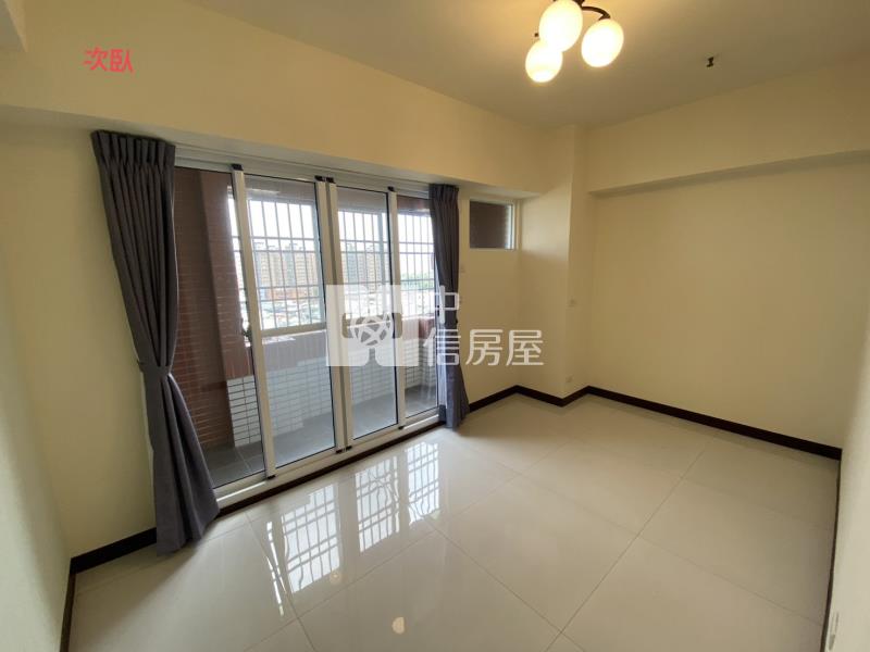鳳山國中翻新3房房屋室內格局與周邊環境
