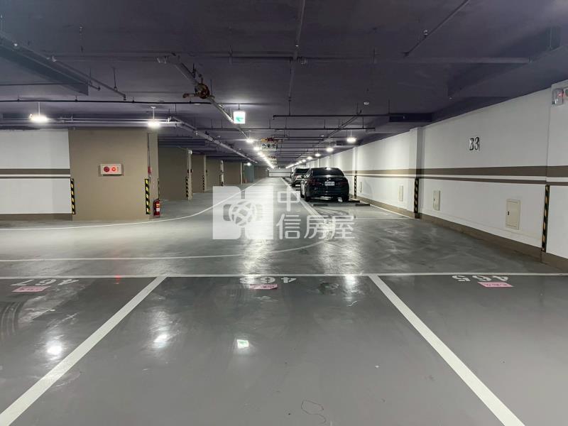 安平遊艇碼頭海景2房平車房屋室內格局與周邊環境