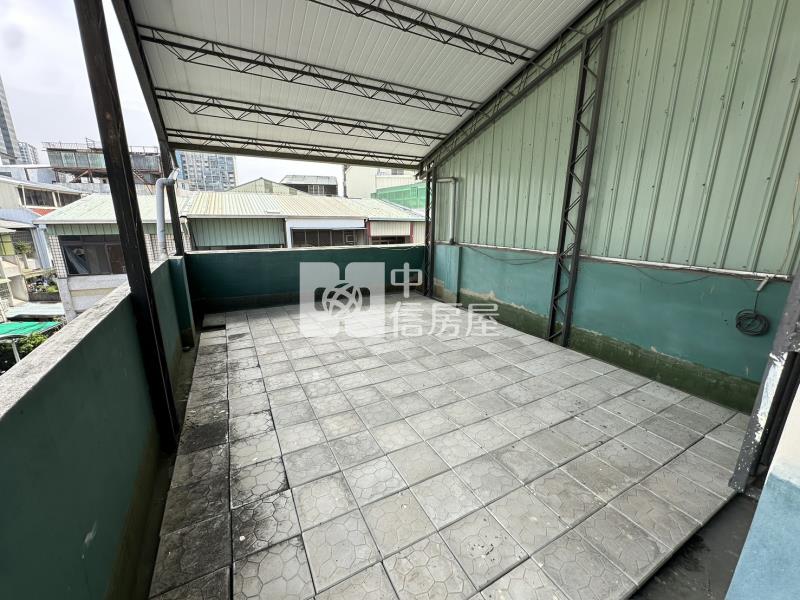 正圓環東路黃金透店房屋室內格局與周邊環境