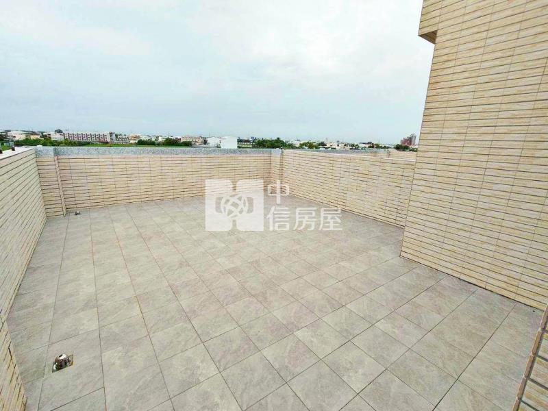 斗六永興路車庫別墅1房屋室內格局與周邊環境