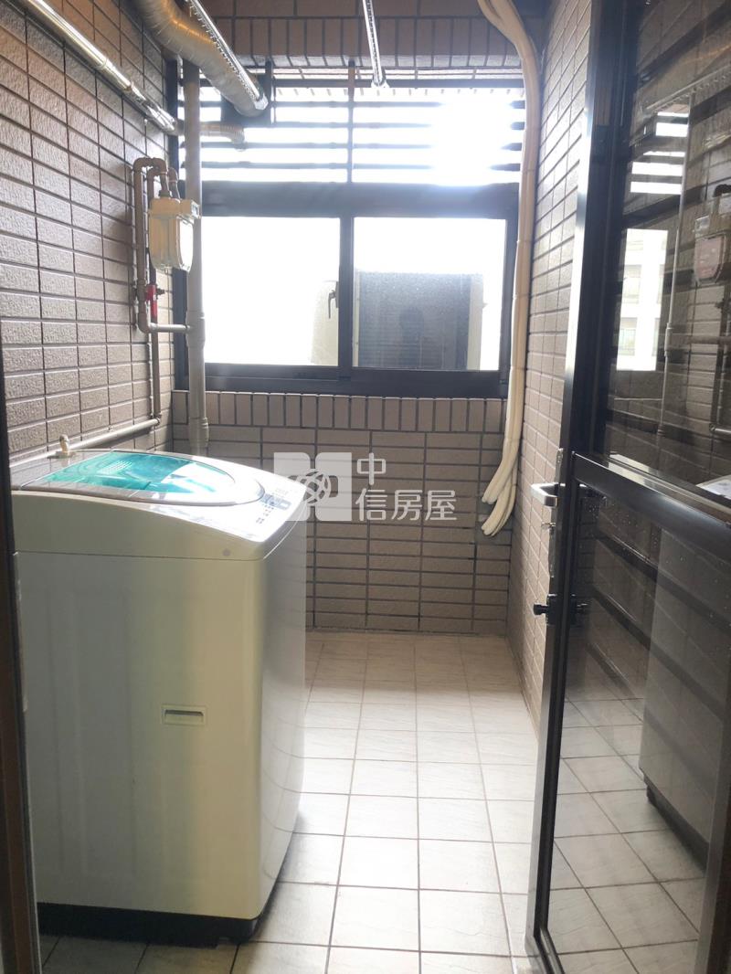 正桃園火車站前景觀2房車房屋室內格局與周邊環境