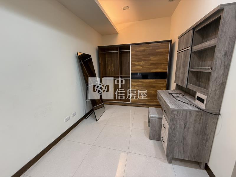 正桃園火車站前景觀2房車房屋室內格局與周邊環境