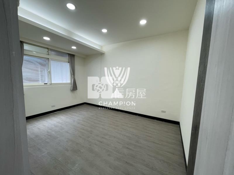 【冠軍】中平街低樓層2房房屋室內格局與周邊環境