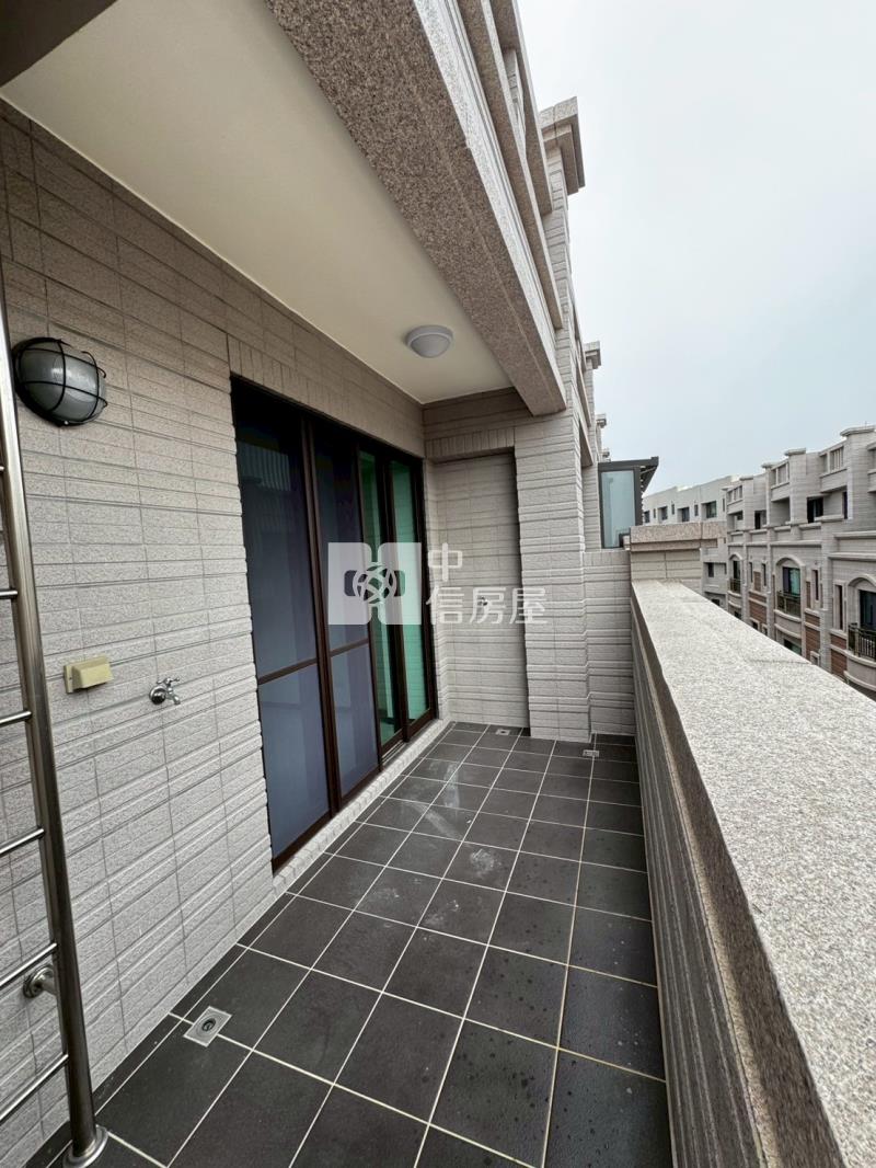 龍井富宇大地全新雙車邊間美墅房屋室內格局與周邊環境