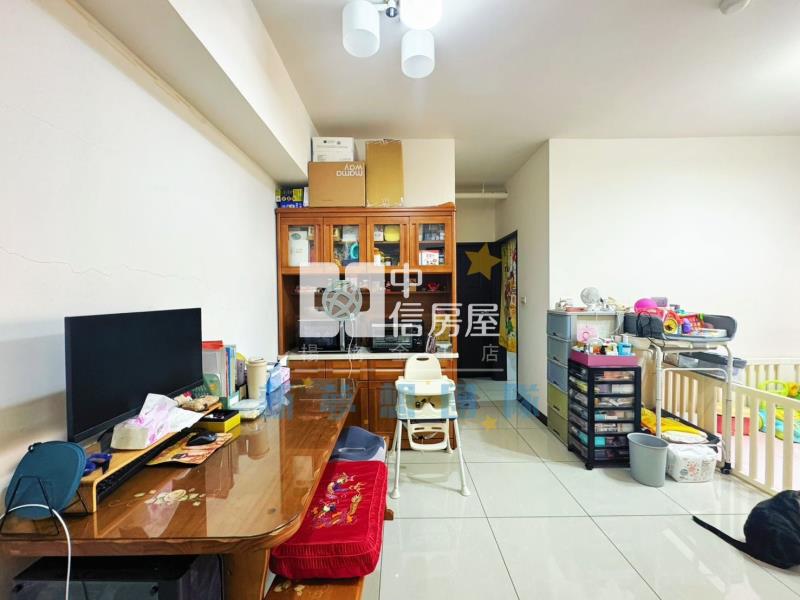 【新夢想】喆園重劃區輕屋齡小資2房車房屋室內格局與周邊環境