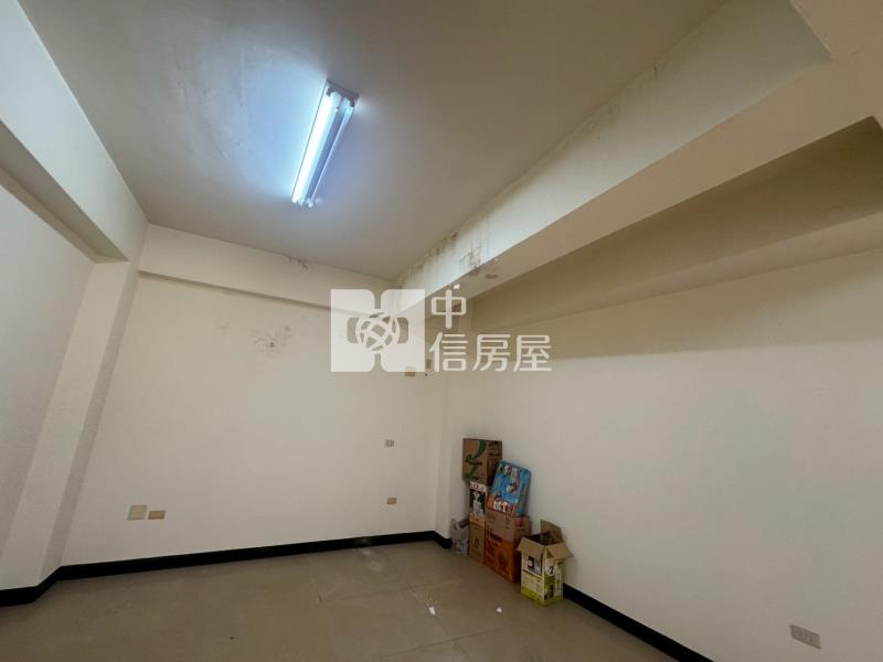斗南近火車站角間店住房屋室內格局與周邊環境