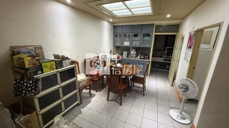 南亞稀有大面寬活巷雙車位透天房屋室內格局與周邊環境