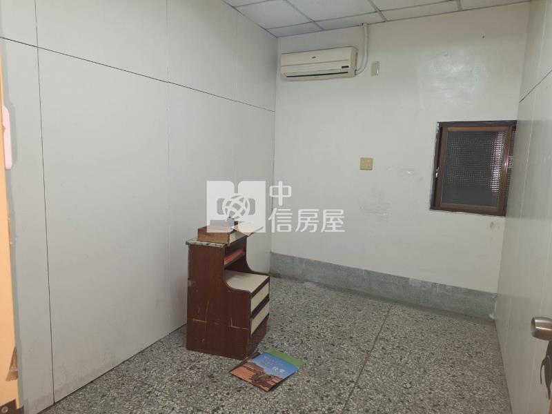 鹿港老街集市大地坪透天金店房屋室內格局與周邊環境