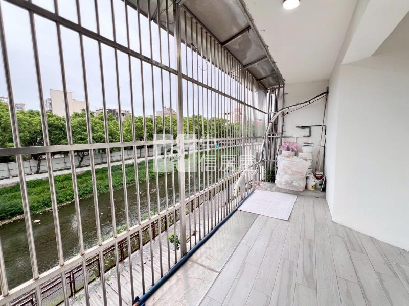 中壢火車站美公寓房屋室內格局與周邊環境