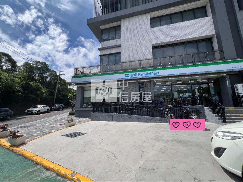 香檳邊間大別墅房屋室內格局與周邊環境