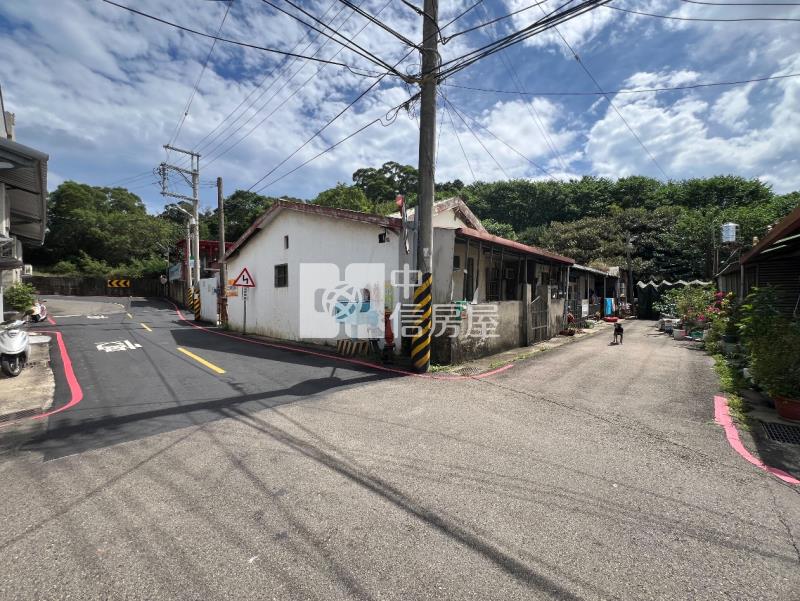 香檳邊間大別墅房屋室內格局與周邊環境