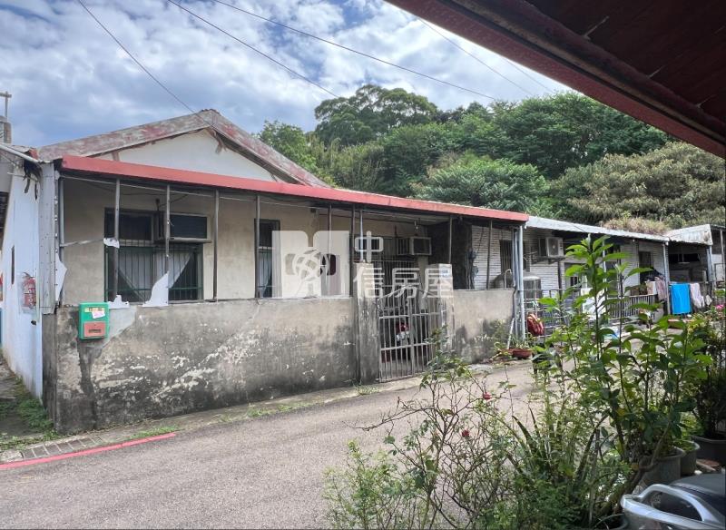 香檳邊間大別墅房屋室內格局與周邊環境