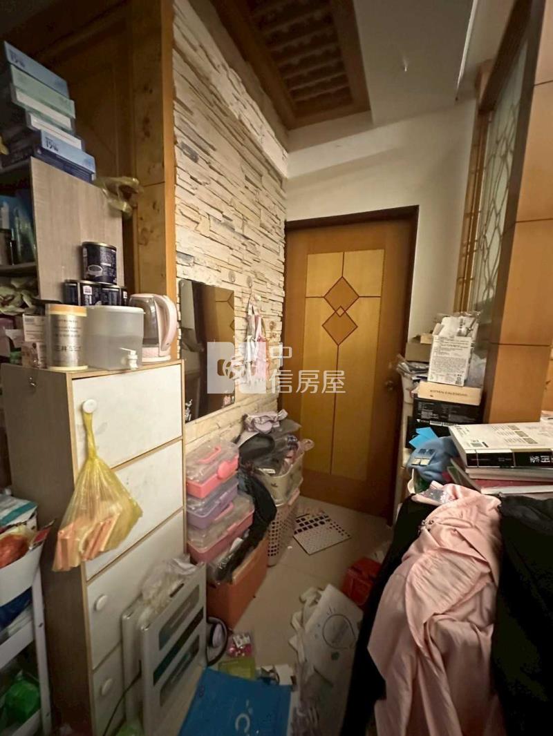 龜山一樓庭院四房+雙車位房屋室內格局與周邊環境