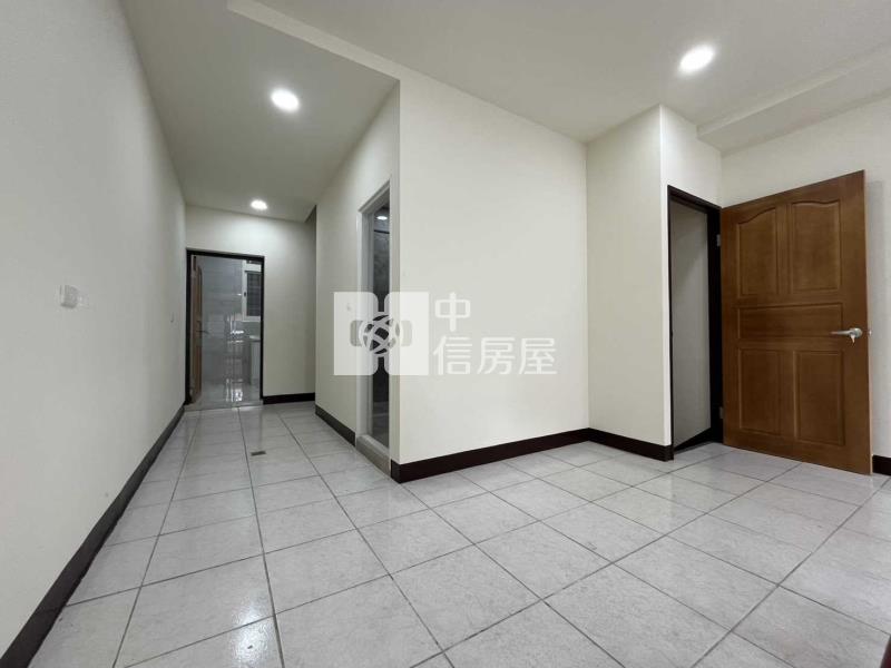 南勢全新整理透天房屋室內格局與周邊環境