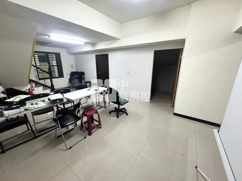 中科新杜拜金店面房屋室內格局與周邊環境