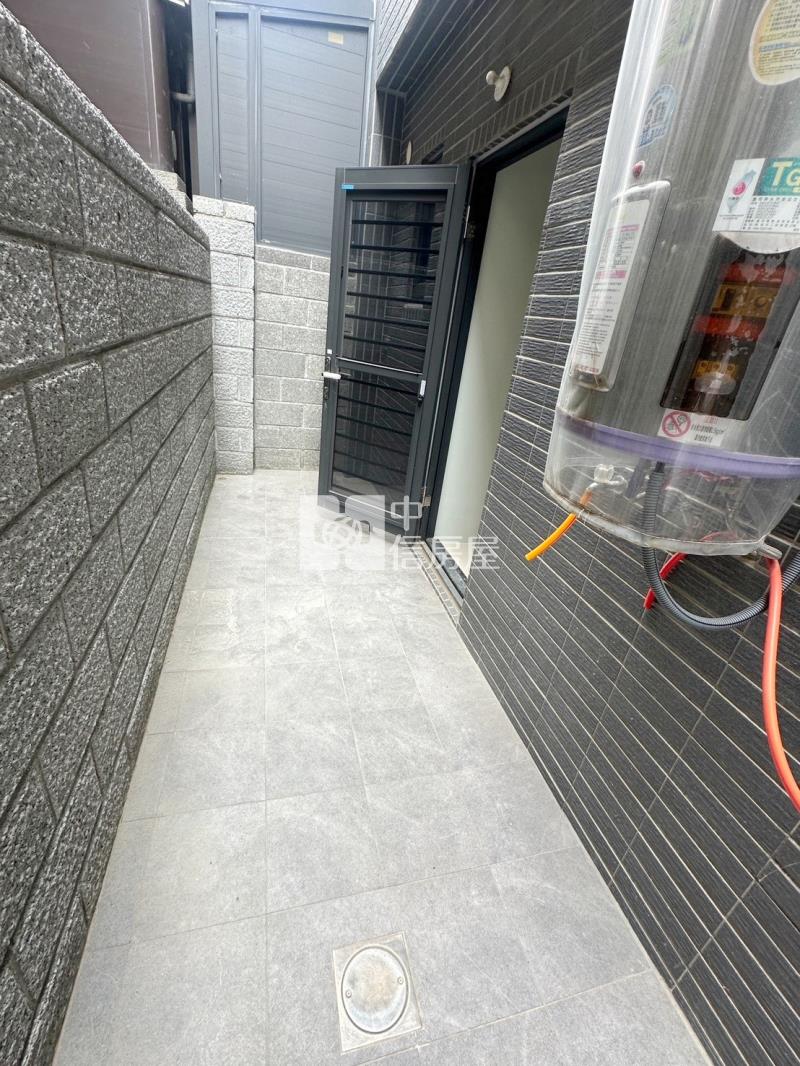 圓夢想的家！美透天大4房前院停車房屋室內格局與周邊環境